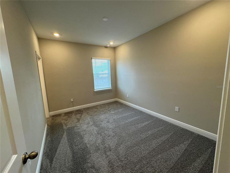 Spacious, unfurnished interior of a new home in Hamlin Ridge, Winter Garden (Image 35).