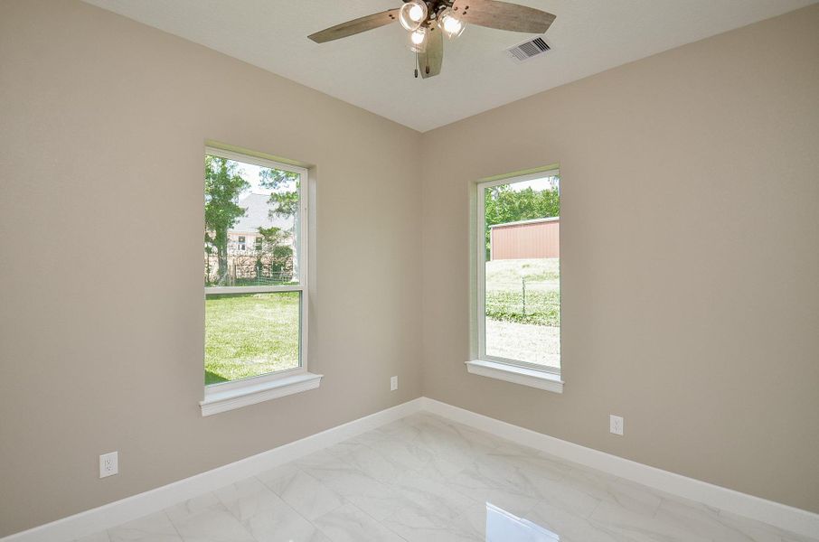 Spacious, unfurnished interior of a new home in , Plantersville (Image 36).