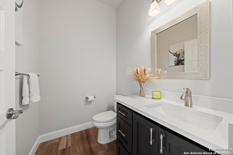 Furnished interior view inside a new home in , Kerrville (Image 14).