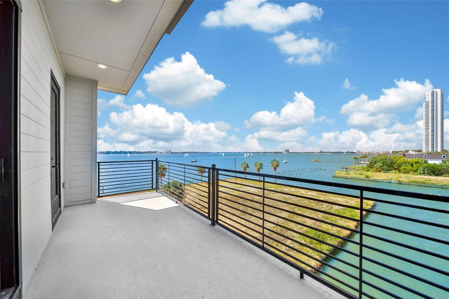 Exterior details and patio area of a home in Lago Pointe, Seabrook (Image 28). Exterior details and patio area of a home in Lago Pointe, Seabrook (Image 28).