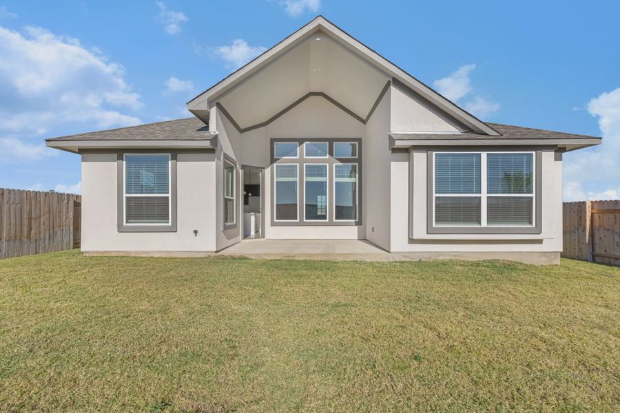 Representative exterior details of a home built from the Barron by Chesmar Homes in Lariat, Liberty Hill (Image 4).