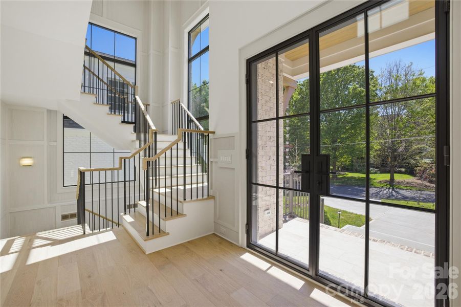 Spacious, unfurnished interior of a new home in , Charlotte (Image 15).