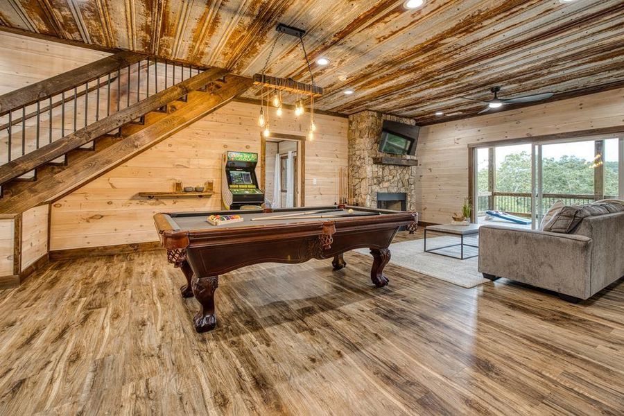 Community amenities in , Mineral Bluff (Image 65). Community amenities in , Mineral Bluff (Image 65).