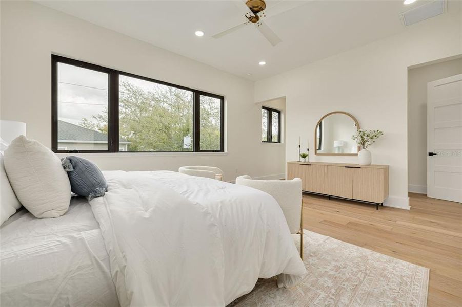 Furnished interior view inside a new home in , Tampa (Image 17).