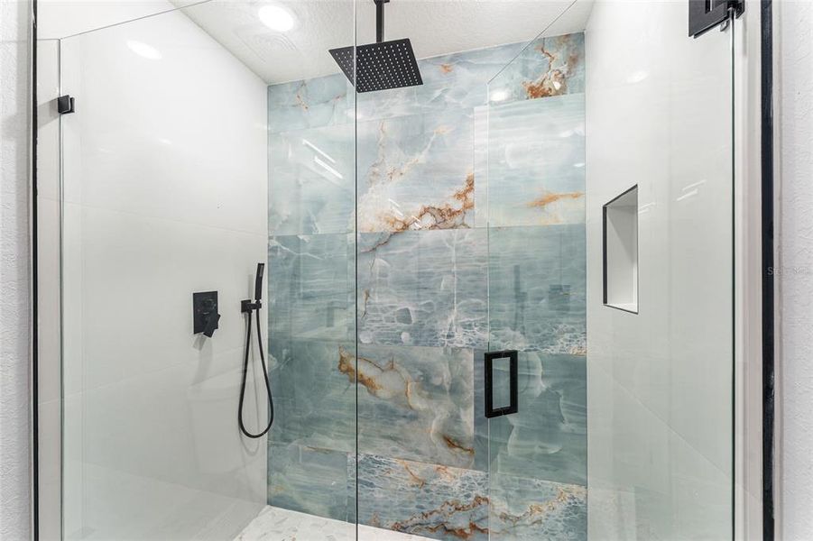 Image 52 of a home in .