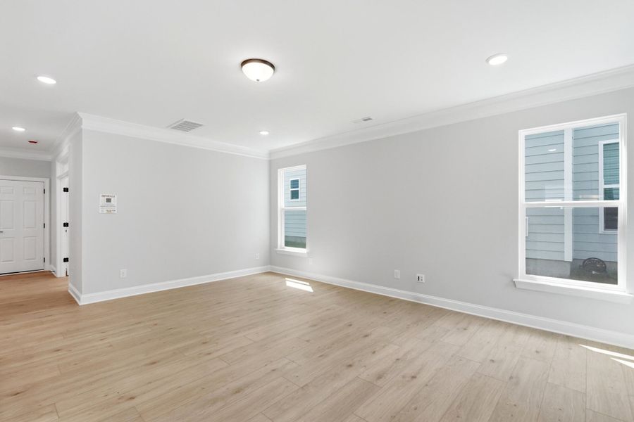 Spacious, unfurnished interior of a new home in Caldwell Forest, Charlotte (Image 22). Spacious, unfurnished interior of a new home in Caldwell Forest, Charlotte (Image 22).