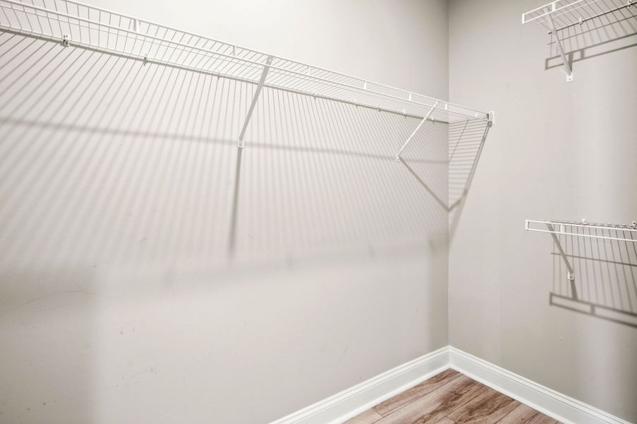 Spacious, unfurnished interior of a new home in Sun City Hilton Head, Bluffton (Image 19).