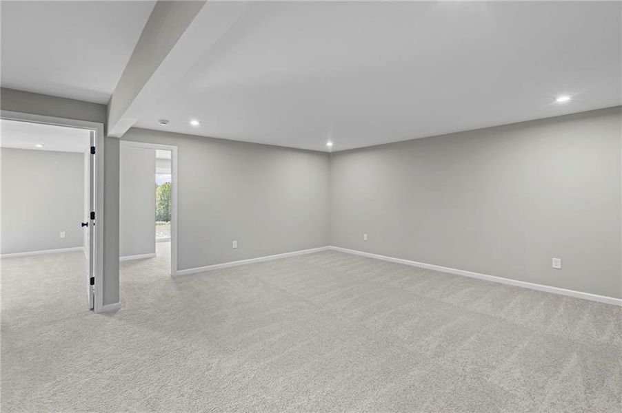 Spacious, unfurnished interior of a new home in Villas at Gold Creek, Dawsonville (Image 27).