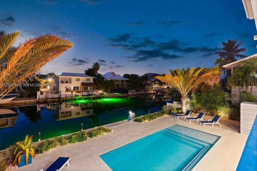 Community amenities in , Islamorada, Village of Islands (Image 55).