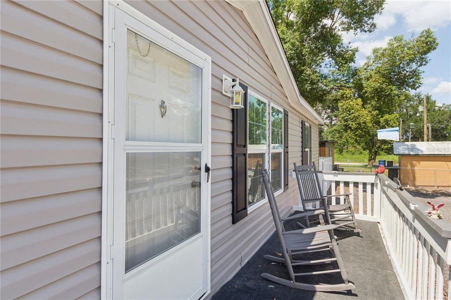 Exterior details and patio area of a home in , Spring Hill (Image 24).