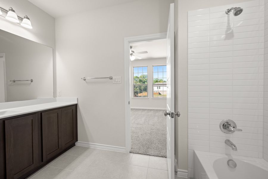 Furnished interior view inside a new home in Eagle Cove, Denton (Image 14).