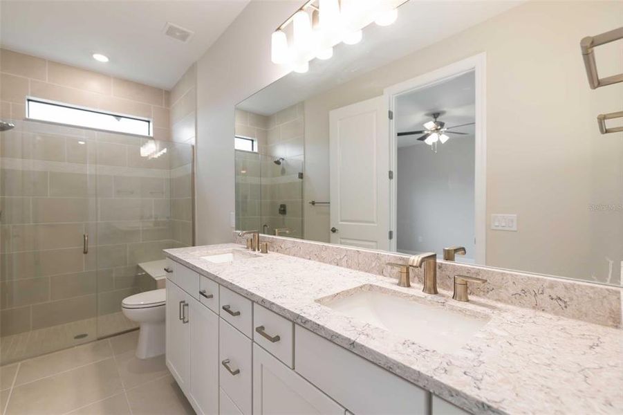 Furnished interior view inside a new home in , Bradenton (Image 30).