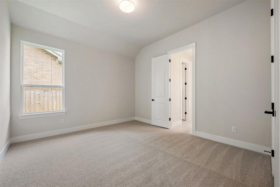 Spacious, unfurnished interior of a new home in La Cima, San Marcos (Image 21).