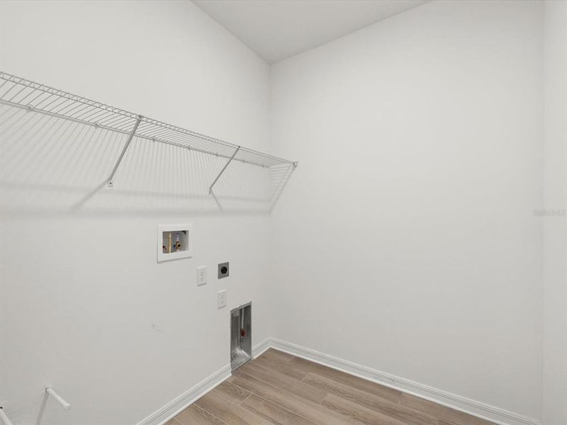 Spacious, unfurnished interior of a new home in , Brooksville (Image 43).