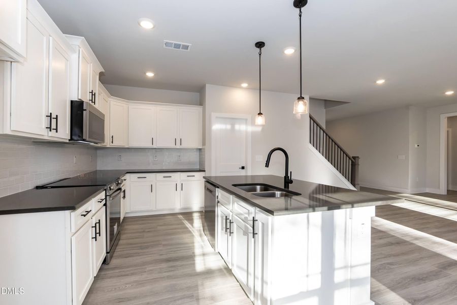 Kitchen 01 Kitchen 01