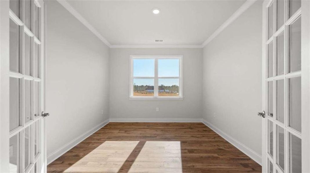 Spacious, unfurnished interior of a new home in Oak Ridge Meadows - Active Adult, Locust Grove (Image 21).