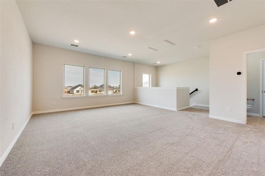 Spacious, unfurnished interior of a new home in Walden Pond, Forney (Image 21). Spacious, unfurnished interior of a new home in Walden Pond, Forney (Image 21).