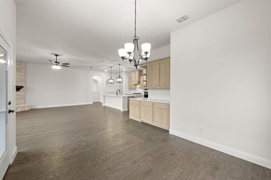 Spacious, unfurnished interior of a new home in Silo Mills – Signature Series, Joshua (Image 13). Spacious, unfurnished interior of a new home in Silo Mills – Signature Series, Joshua (Image 13).