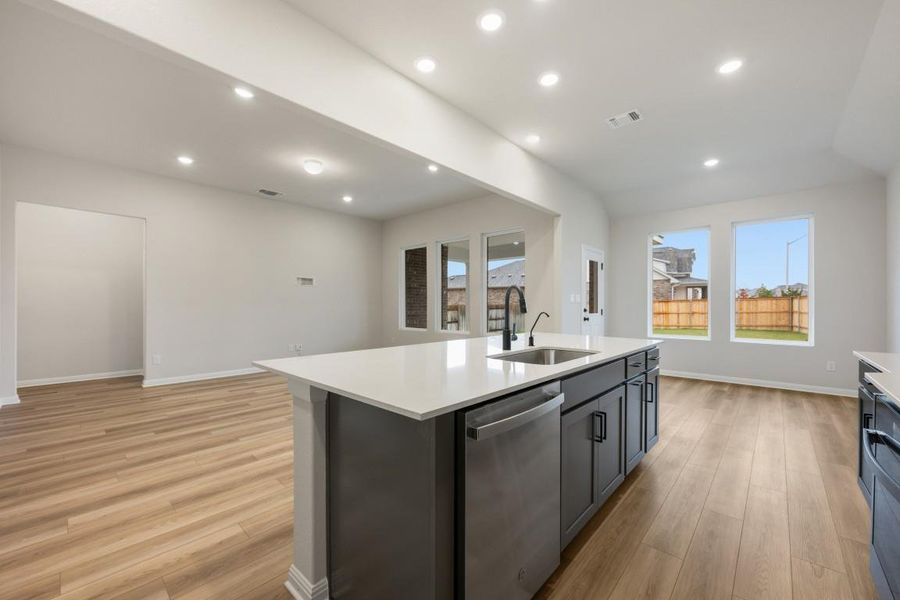 Representative images and renderings are for illustrative purposes. Actual structural options and design finishes of home may vary. Representative images and renderings are for illustrative purposes. Actual structural options and design finishes of home may vary.