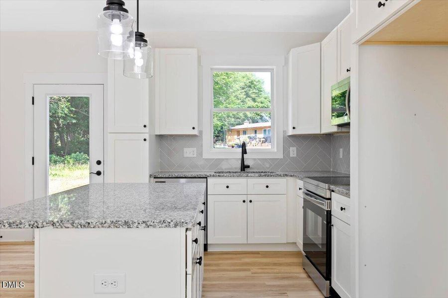 Copy of 08-303 N Willow -8