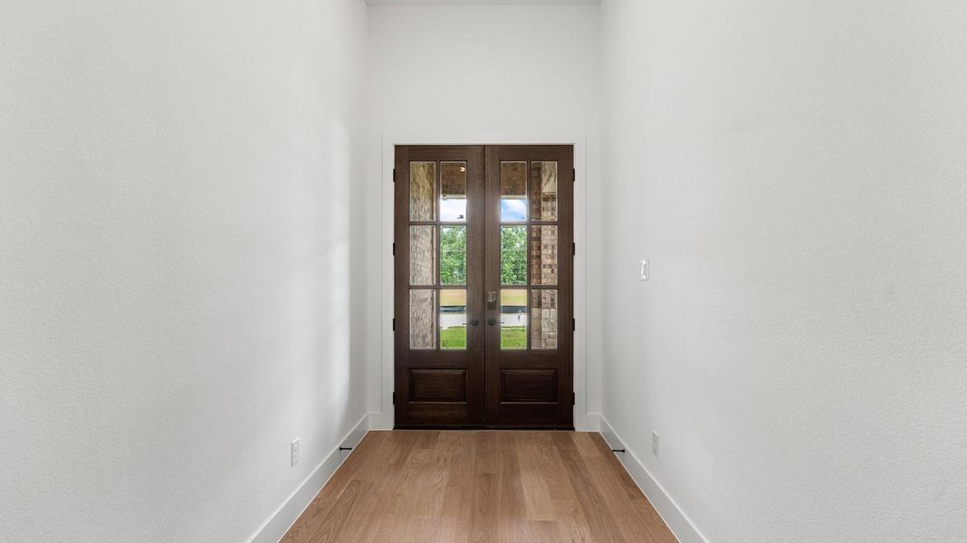 Spacious, unfurnished interior of a new home in Friendswood Trails, Friendswood (Image 21).