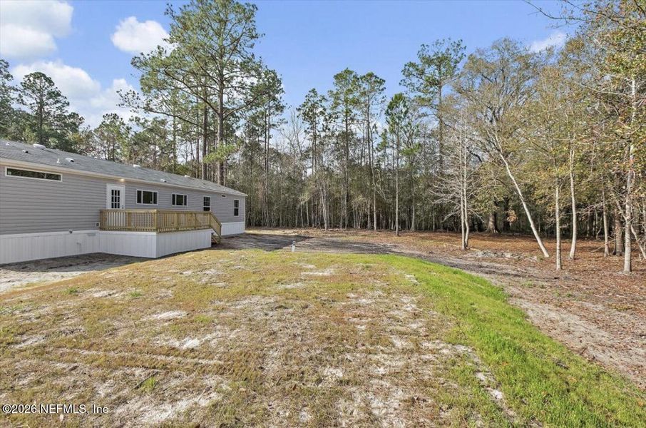 Exterior details and patio area of a home in , Jacksonville (Image 20). Exterior details and patio area of a home in , Jacksonville (Image 20).