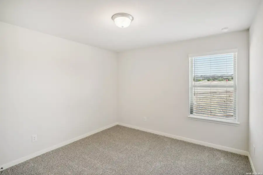 Spacious, unfurnished interior of a new home in , San Antonio (Image 23).