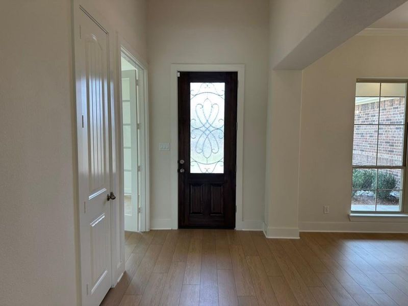 Spacious, unfurnished interior of a new home in Fannin Ranch, Leonard (Image 14).