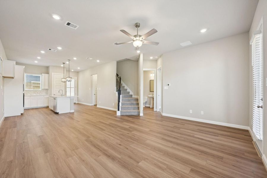 Spacious, unfurnished interior of a new home in Kemah Crossing - Luxe Series, Kemah (Image 46). Spacious, unfurnished interior of a new home in Kemah Crossing - Luxe Series, Kemah (Image 46).