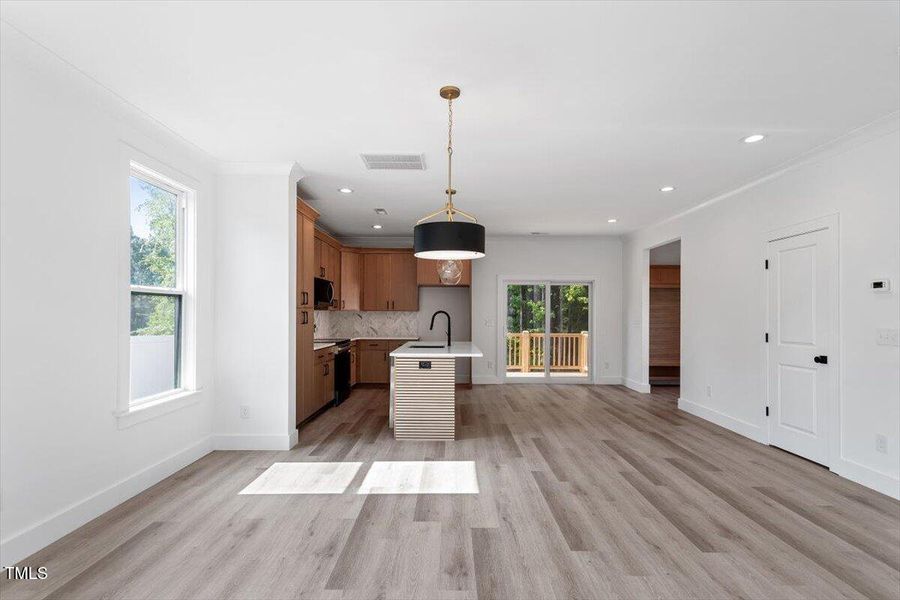 15-810 Berwyn Ave [2399192]_15