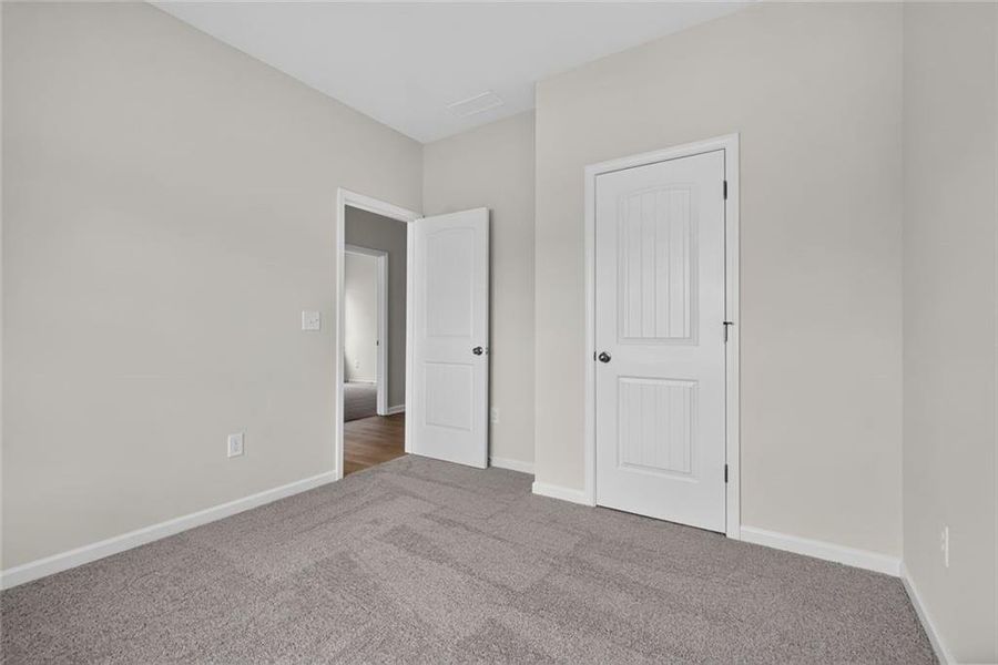 Spacious, unfurnished interior of a new home in Southbend, Rome (Image 21). Spacious, unfurnished interior of a new home in Southbend, Rome (Image 21).