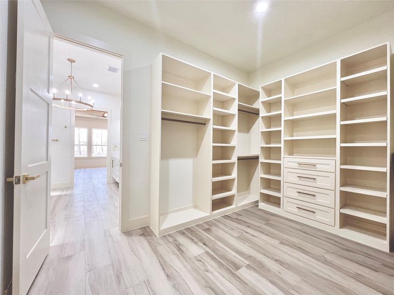 Image 45 of a home in .