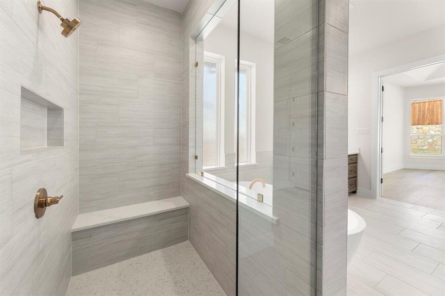 35. 521 Twilight - Bath (4)