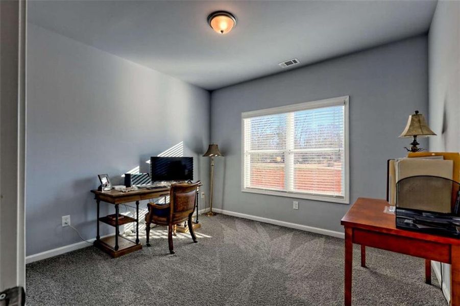 Furnished interior view inside a new home in , Eastanollee (Image 34).