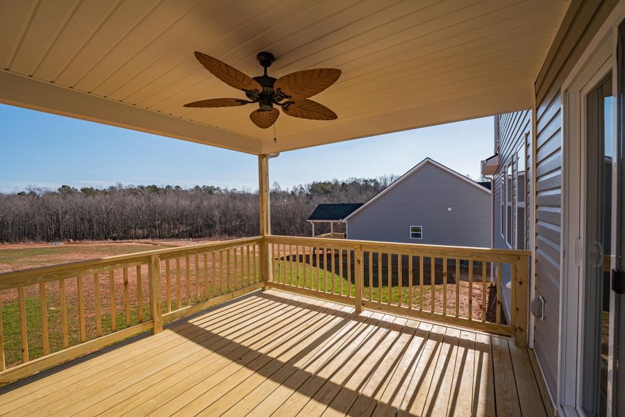 Representative exterior details of a home built from the Sumter by Enchanted Homes in Lonesome Dove, San Antonio (Image 39).