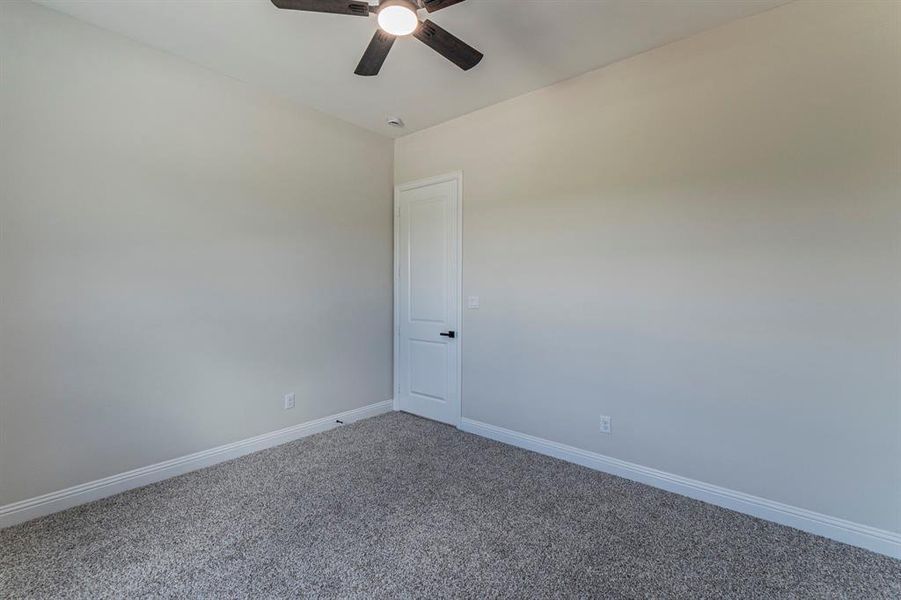 Spacious, unfurnished interior of a new home in , Van Alstyne (Image 19).