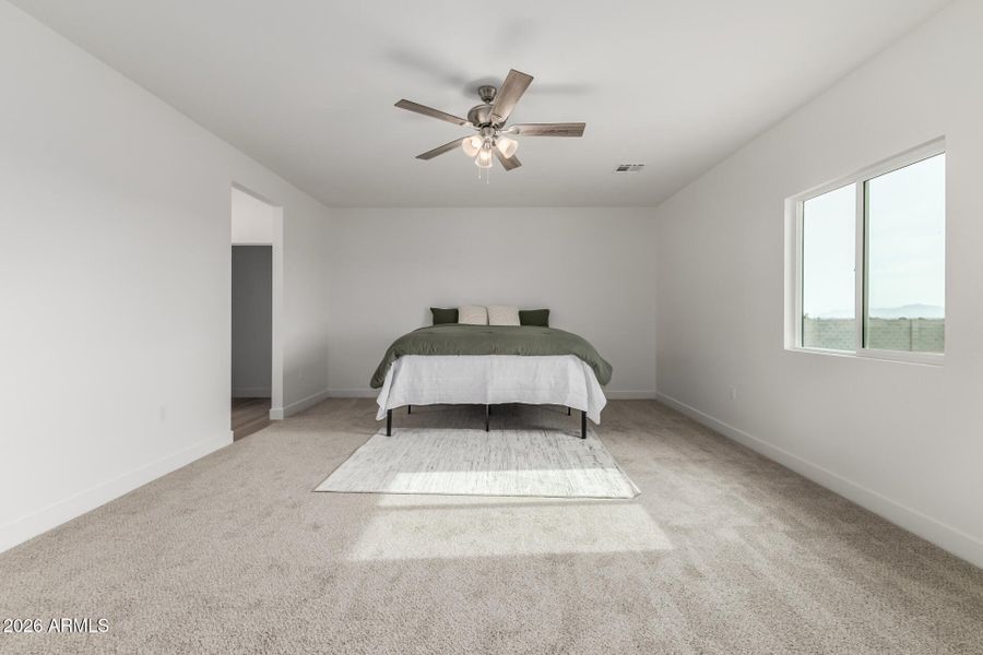 20 Sandstone Mountain