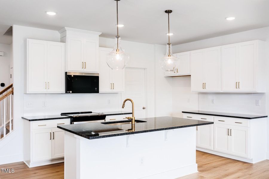 RDU_VaughanFarms_TH_Lot25_Aurora_QMI_kit