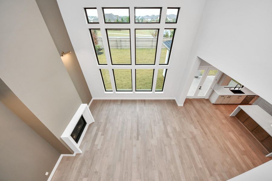 Gigantic vaulted ceilings & large open spaces.