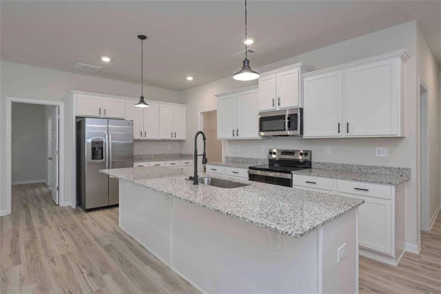 Furnished interior view inside a new home in Deer Creek, Temple (Image 10).