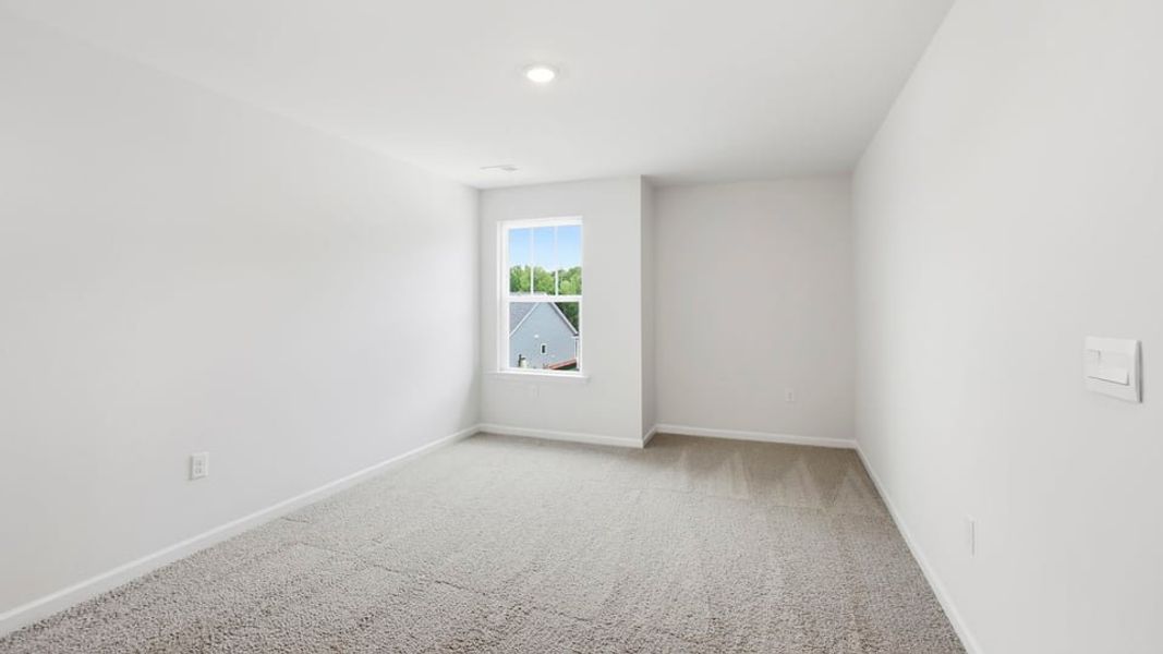 Spacious, unfurnished interior of a new home in Woodglen, Piedmont (Image 26). Spacious, unfurnished interior of a new home in Woodglen, Piedmont (Image 26).