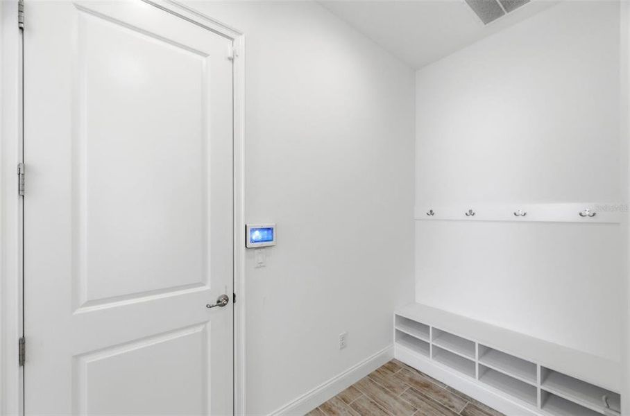 Spacious, unfurnished interior of a new home in Tamarack at Two Rivers, Zephyrhills (Image 54).