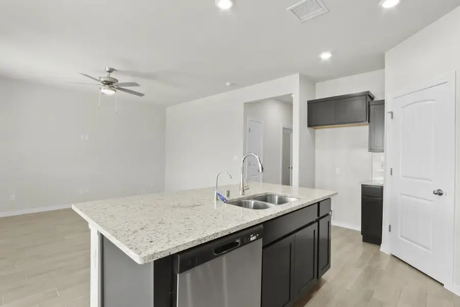 Representative furnished interior of a home built from the Prickly Pear by View Homes in Campo Del Sol, El Paso (Image 12).