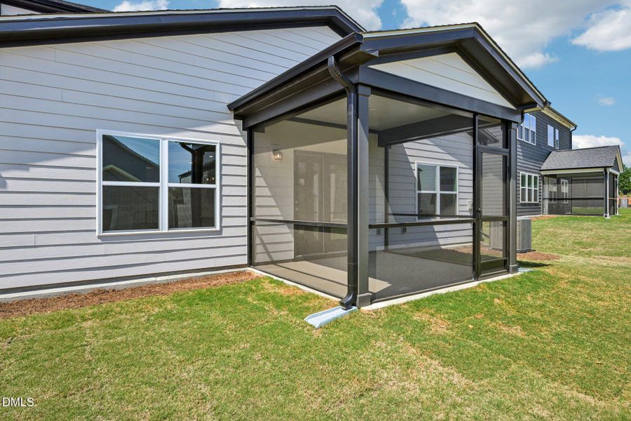 48-web-or-mls-Ken Dr-S1704-048