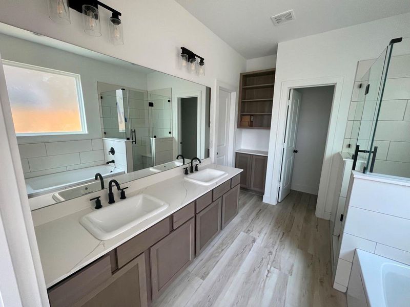 Furnished interior view inside a new home in , El Campo (Image 3). Furnished interior view inside a new home in , El Campo (Image 3).