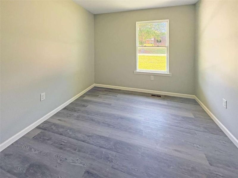Spacious, unfurnished interior of a new home in , Forsyth (Image 8).