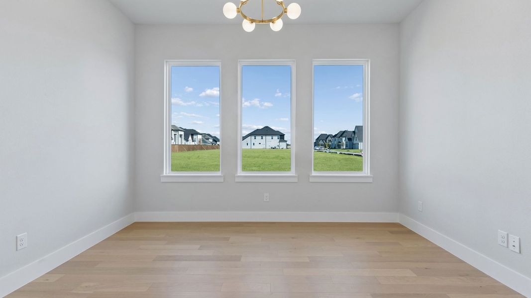Spacious, unfurnished interior of a new home in Prosper Ridge, Prosper (Image 22).