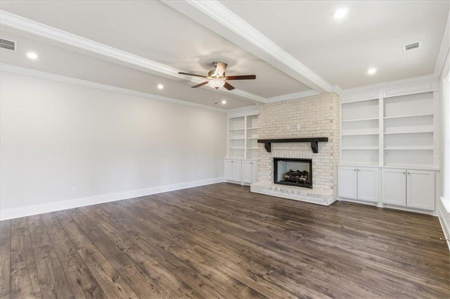 Spacious, unfurnished interior of a new home in Ford Landing, Acworth (Image 41).