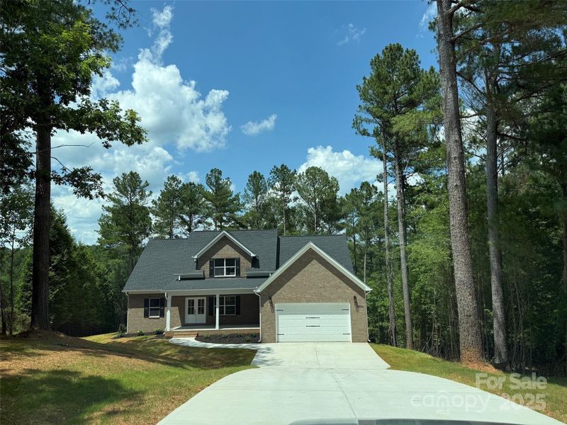 Welcome Home to this gated community on Lake Hickory