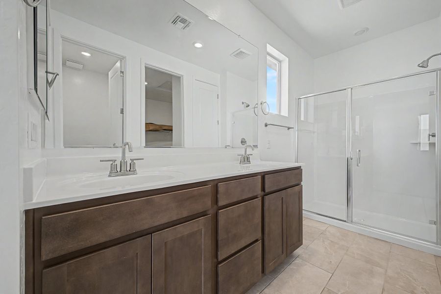 Furnished interior view inside a new home in Windstone Ranch North, Surprise (Image 4).